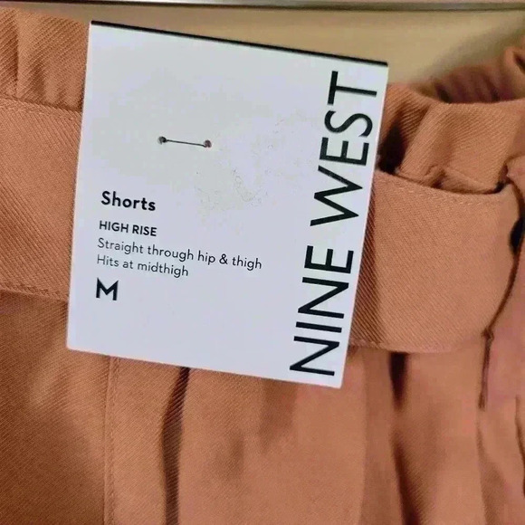 NWT Nine West High-Waisted Paperbag Utility Shorts "Mocha Frosting" Size M - Picture 7 of 7
